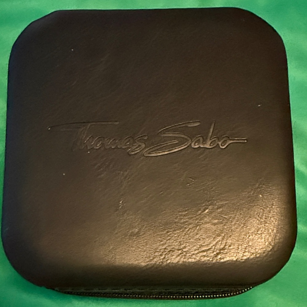 Thomas Sabo Dark Leather travel jewels Case